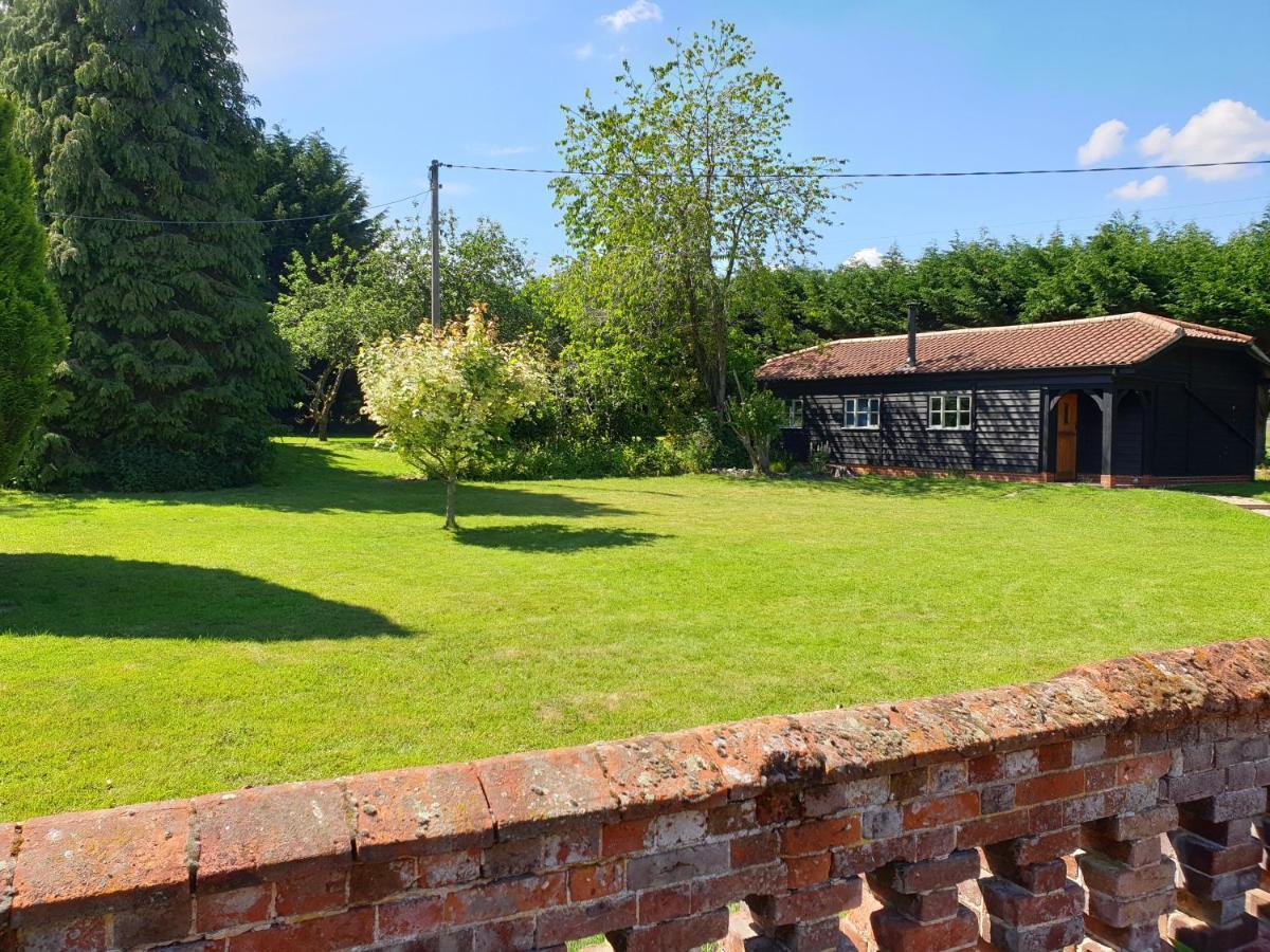 Church Farm Lodge Southburgh Экстерьер фото